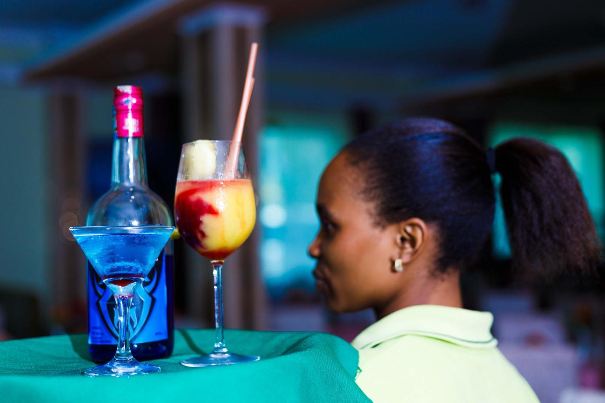 Tiffany Diamond Hotels - Mtwara Ngoại thất bức ảnh